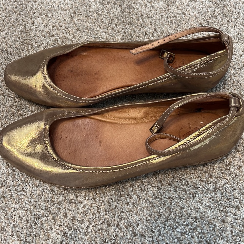 Frye Clementine Ballet - Bronze size 6.5 - Picture 4 of 6